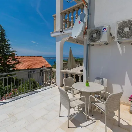 Apartment Aida Dramalj